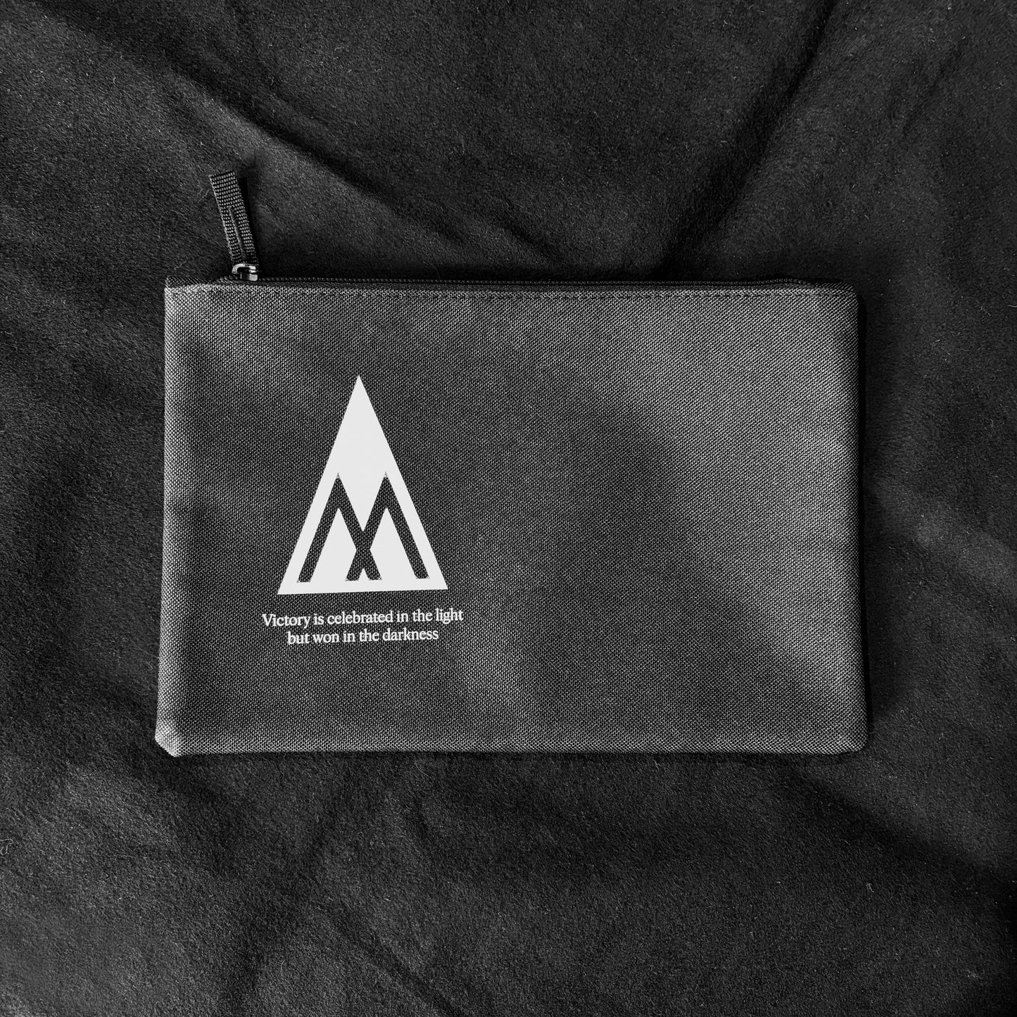 Zipcase with Victory quote